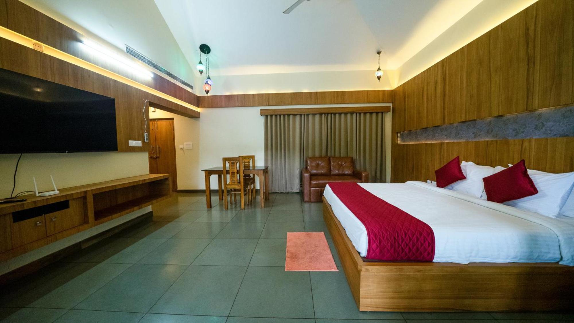 Vythiri Holiday Resort, Wayanad Exterior foto