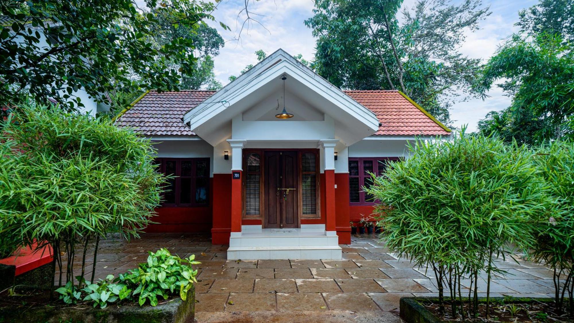 Vythiri Holiday Resort, Wayanad Exterior foto